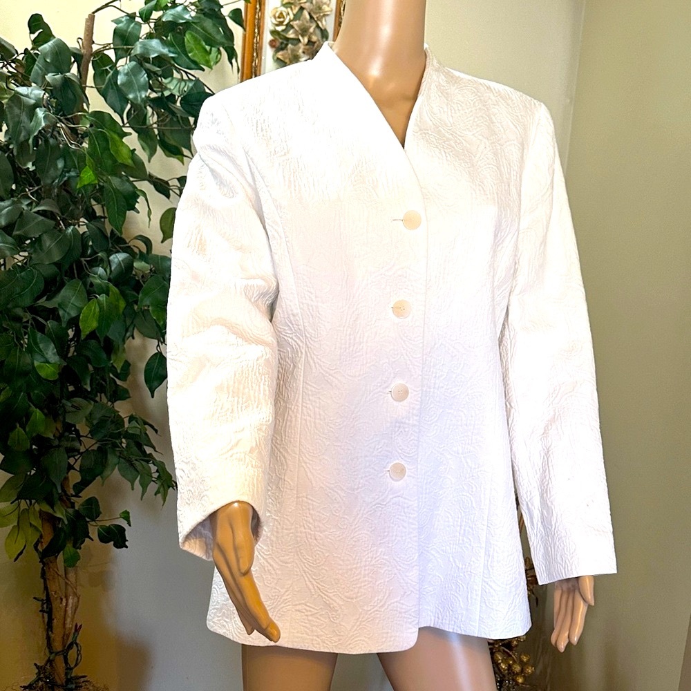 TALBOTS Women's Textured White Button-Front Coat Jacket/ 12